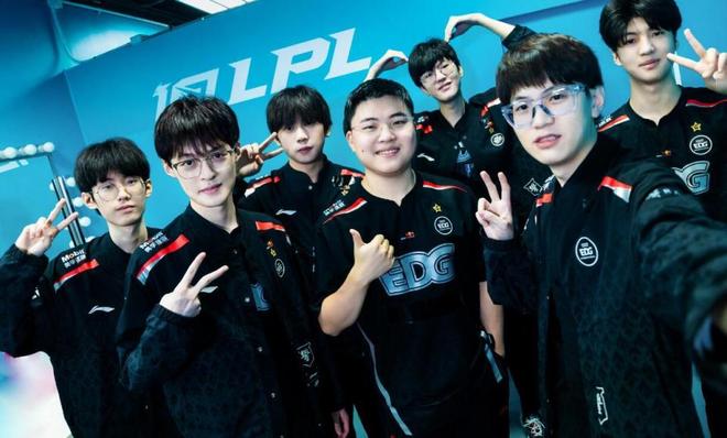 巴萨的中场 巴萨的中场